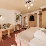 מלון Biohotel Rastbichlhof 4*
