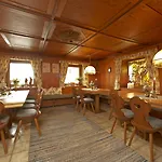 호텔 Biohotel Rastbichlhof Inkl Stubai Super Card 4*