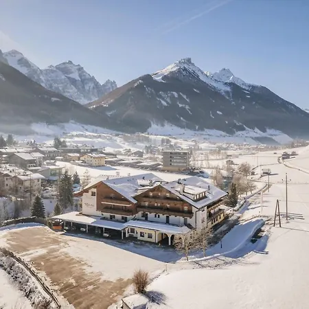 호텔 Biohotel Rastbichlhof Inkl Stubai Super Card 4*