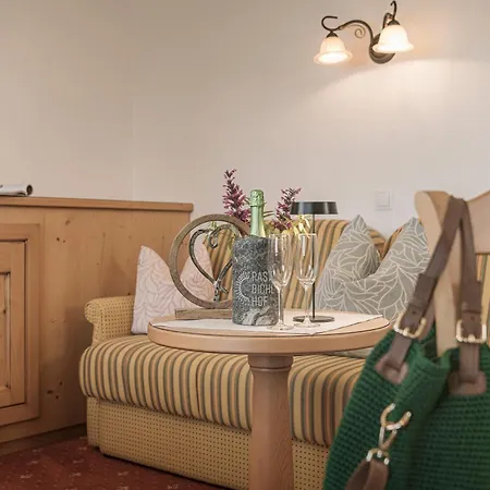 Biohotel Rastbichlhof 4*