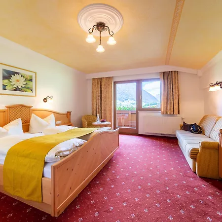 فندق Biohotel Rastbichlhof