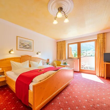 Готель Biohotel Rastbichlhof